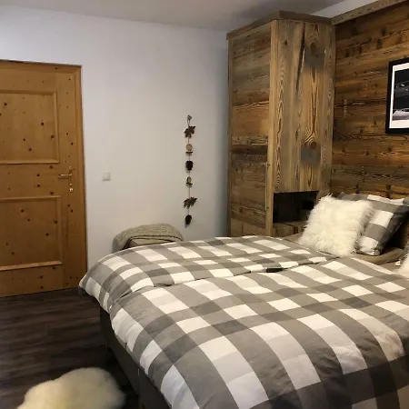 Alpinresort 1 * カプルーン